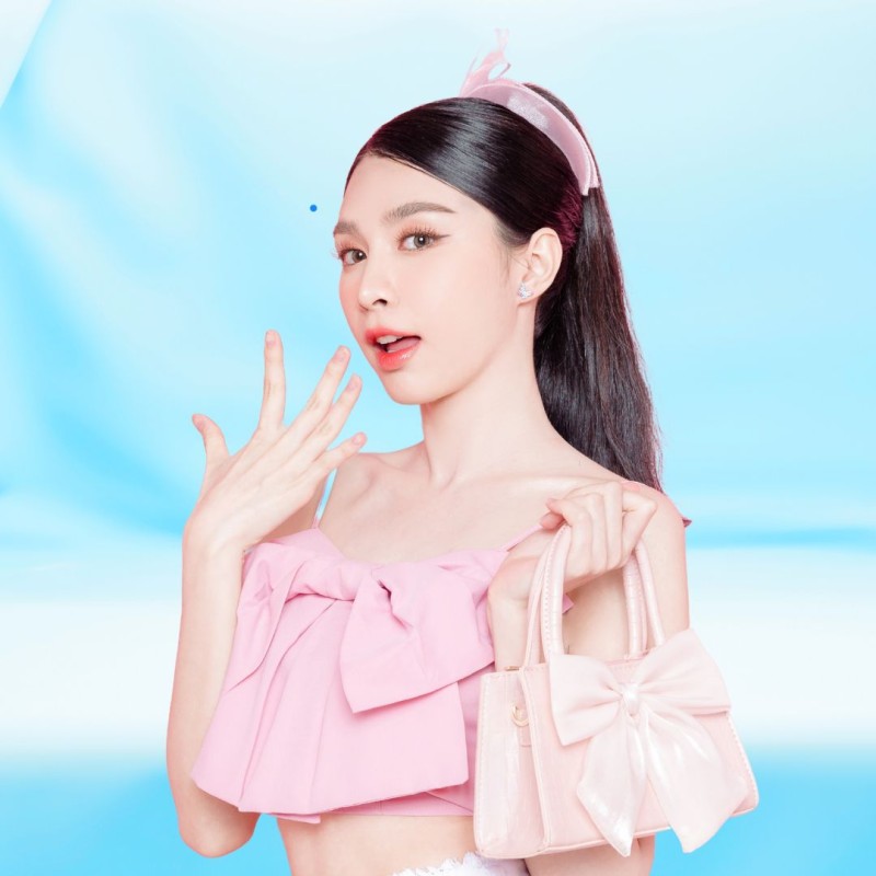 https://phongkhamdalieu.tlptech.vn/image/cache/catalog/banner/image-3-cr-800x800.jpg